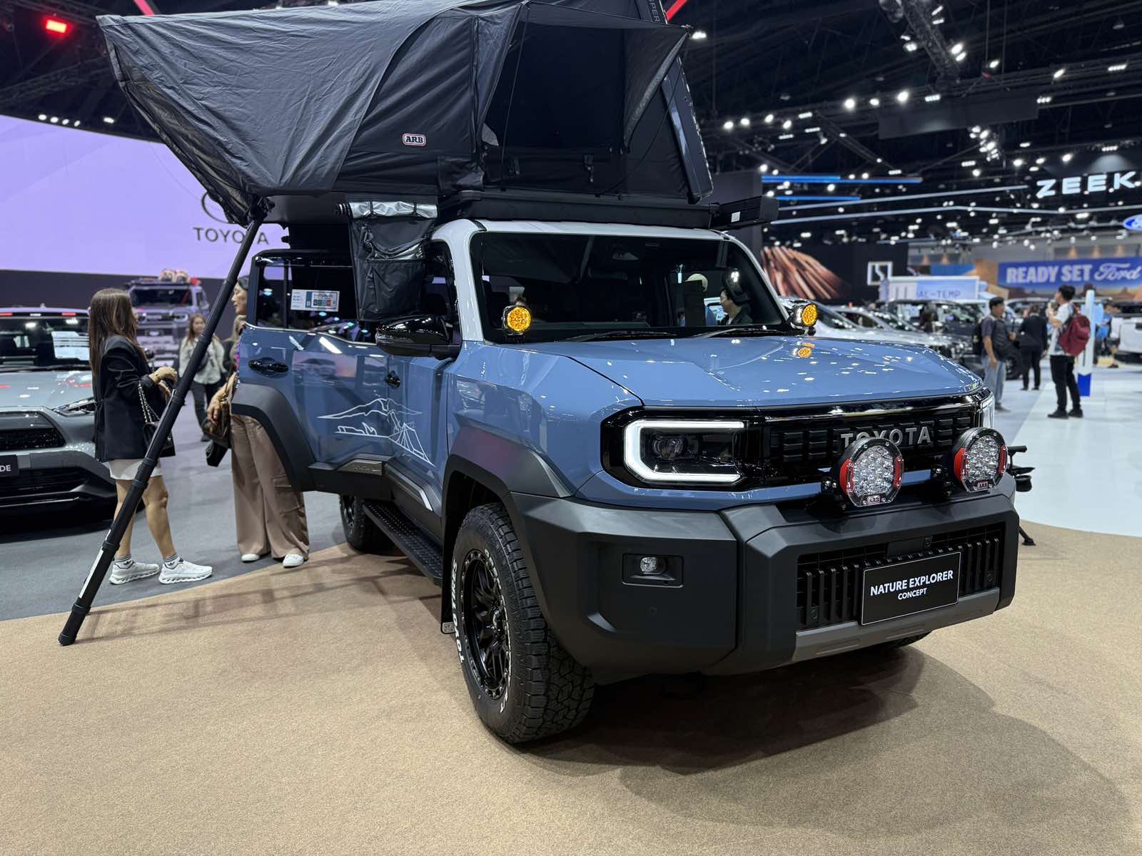 Toyota Land Cruiser FJ_3