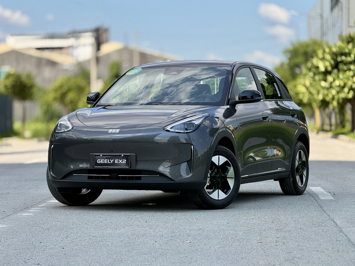 Geely EX2