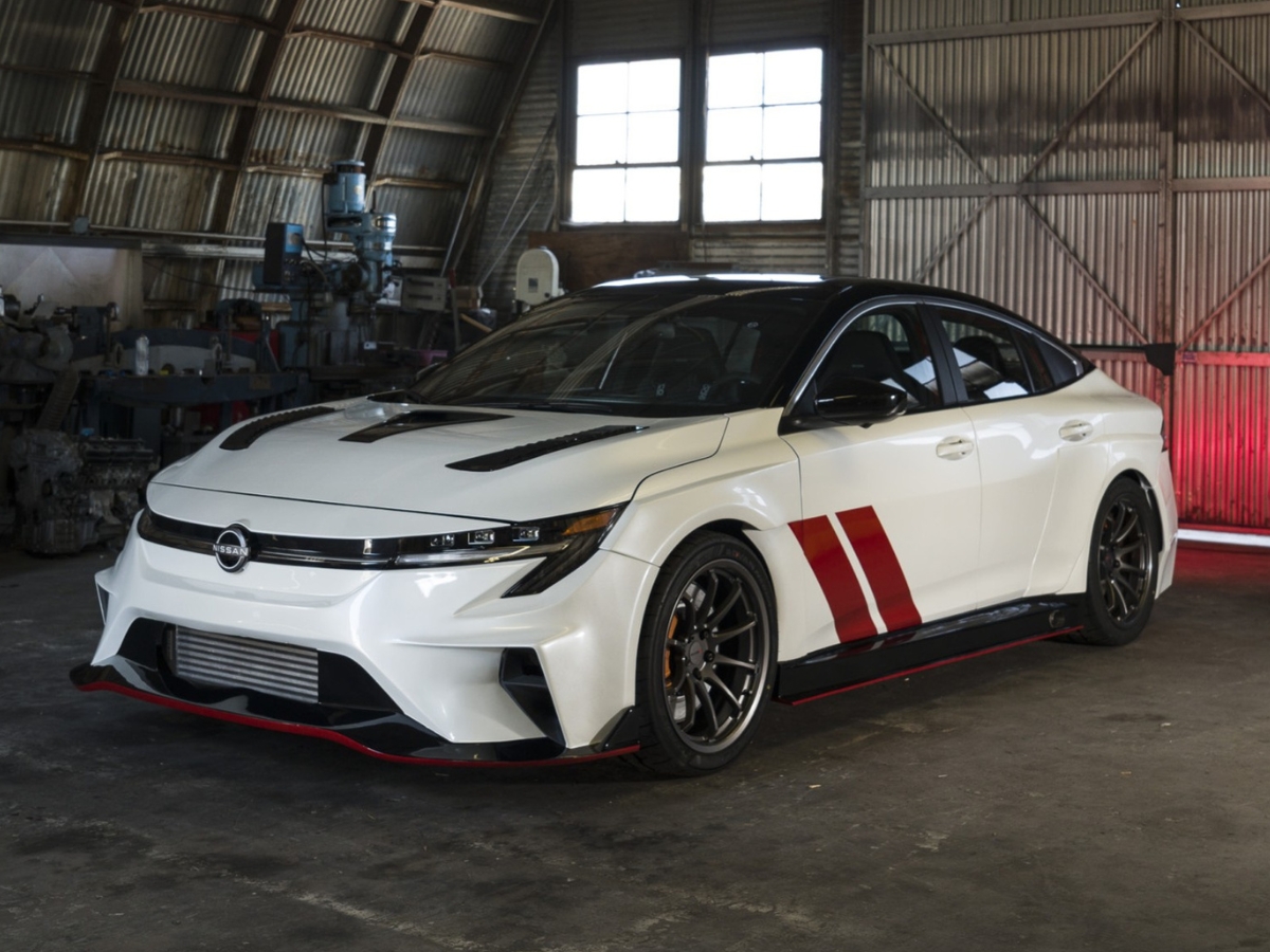 Nissan Sentra Spec-V_1